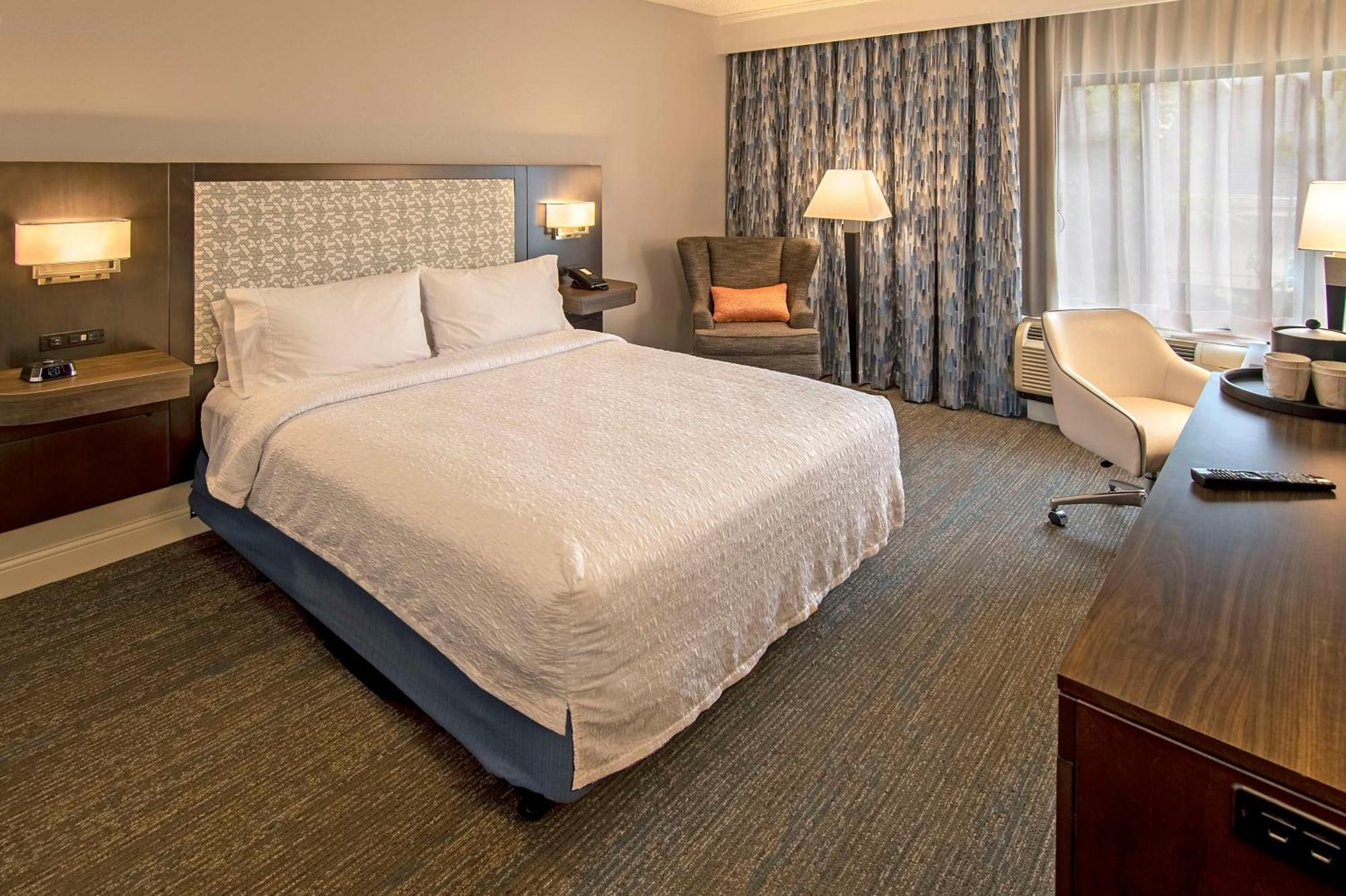 Hampton Inn & Suites Fairfield Fairfield  Zewnętrze zdjęcie
